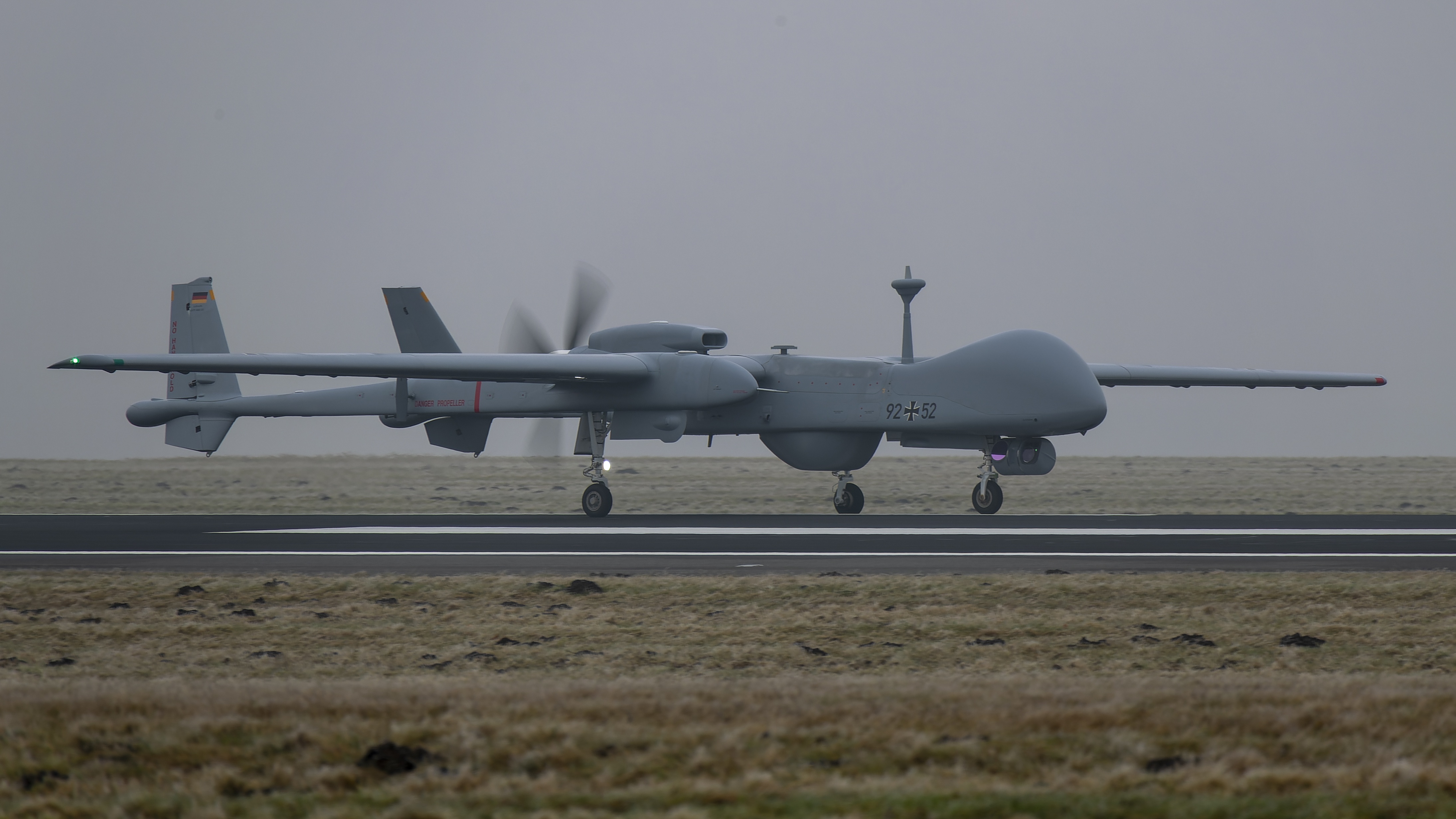 EDA promotes military drone use in shared airspace with German-Dutch flight 